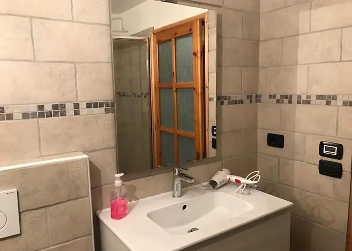 Kenne, A 200m Dagli Impianti Monterosaski * Champoluc