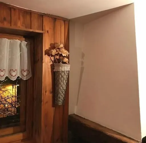 Kenne, A 200m Dagli Impianti Monterosaski Lejlighed