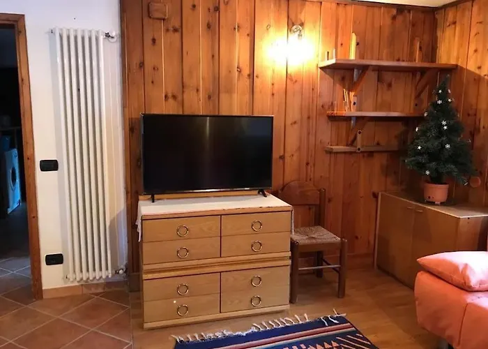 Kenne, A 200m Dagli Impianti Monterosaski Champoluc