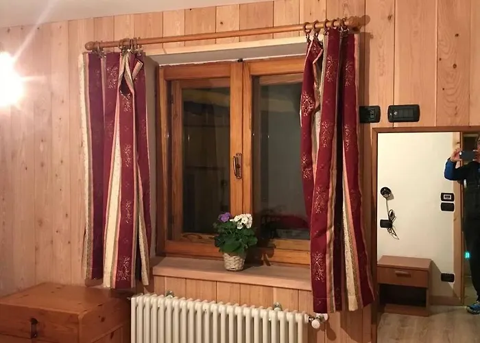 Kenne, A 200m Dagli Impianti Monterosaski Lejlighed