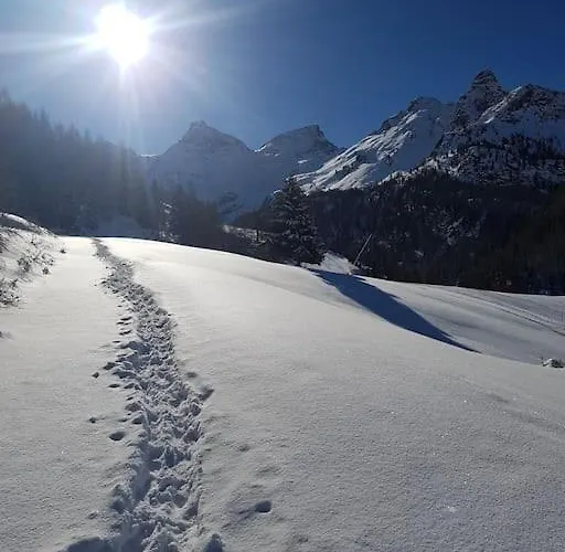 Lejlighed Kenne, A 200m Dagli Impianti Monterosaski
